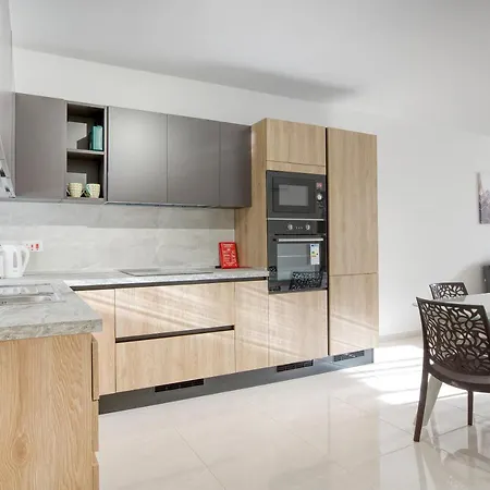 5th Floor Brand New Apt, With Prvt Balcony & Wifi By 360 Estates Apartmán Gzira